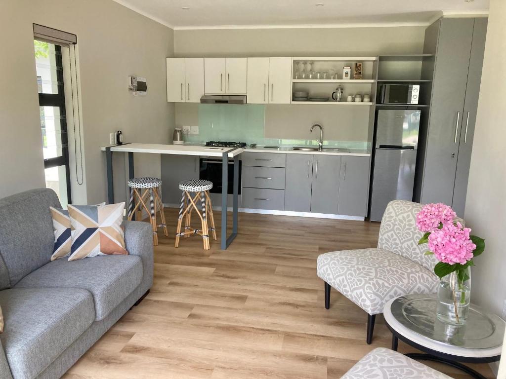 Tonquani - Knysna (est. 2022) - One-Bedroom Apartment
