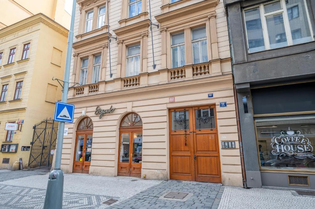 Premium Wenceslas Square Apartments - 16