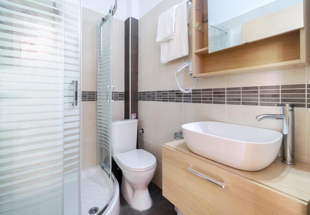 A bathroom at khouse - Personal Paradise
