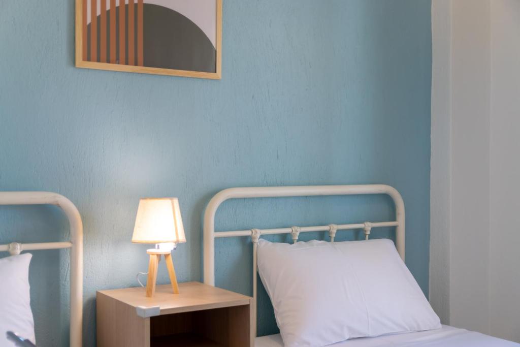 A bed or beds in a room at khouse - Personal Paradise