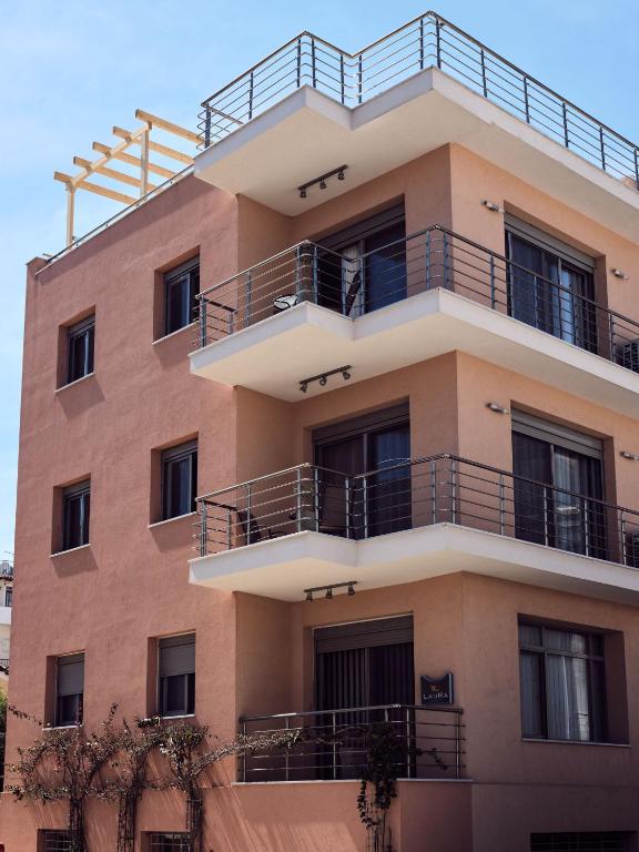 Balkón nebo terasa v ubytování Laura Suites