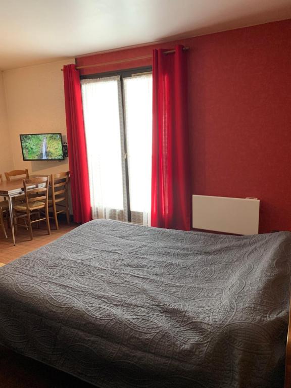 Postel nebo postele na pokoji v ubytování motel