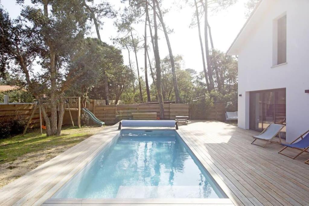 Basen w obiekcie Superbe villa 5* avec piscine chauffée lub w pobliżu