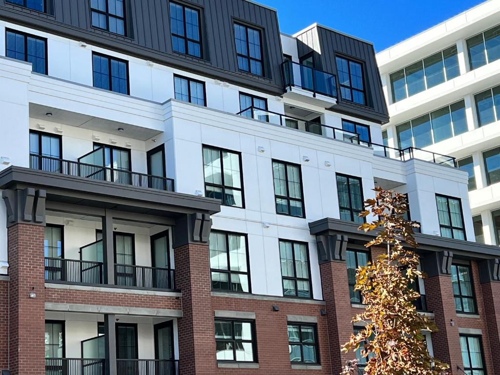 Brand New Penthouse (2 Bed 2 Bath), Langley (updated prices 2024)