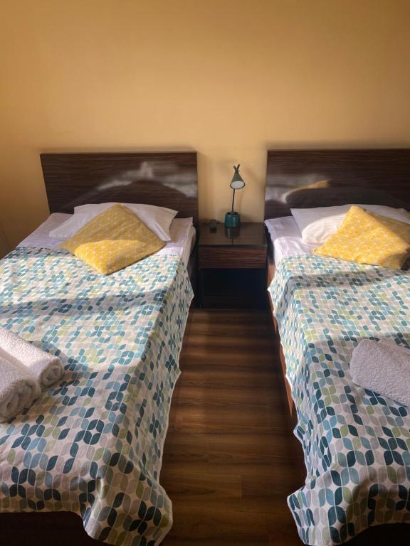 Postel nebo postele na pokoji v ubytování Guesthouse Aygestan