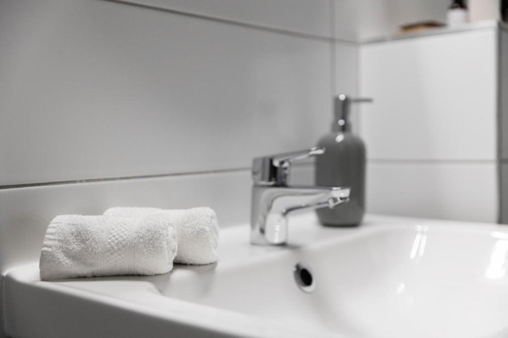 Roomstore Studio Apartments - Resim 20