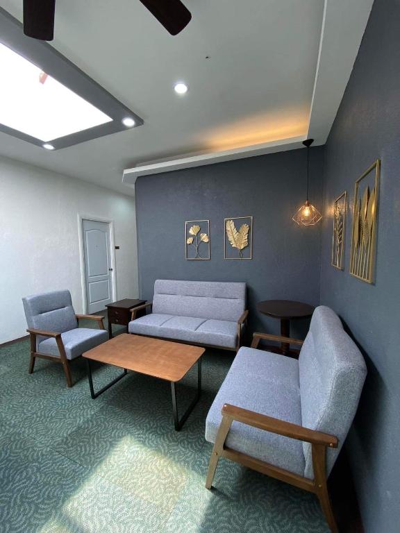 Posezení v ubytování Dumaguete Seafront Hotel