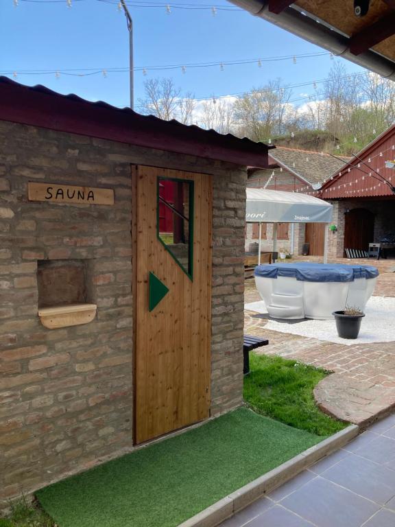 Budova, v ktorej sa penzión nachádza