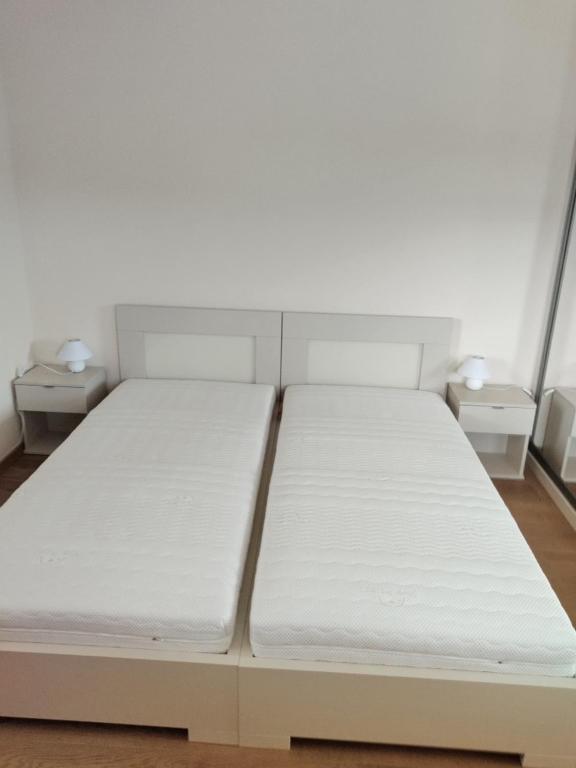 Postel nebo postele na pokoji v ubytování Pozlovice225