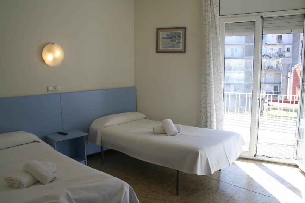 Hotel del Mar - Habitación Individual Con Baño Privado