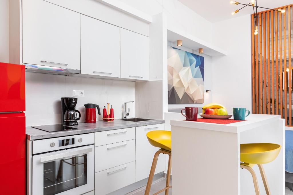 Theo's Cozy Apartment's near Athens airport - 2