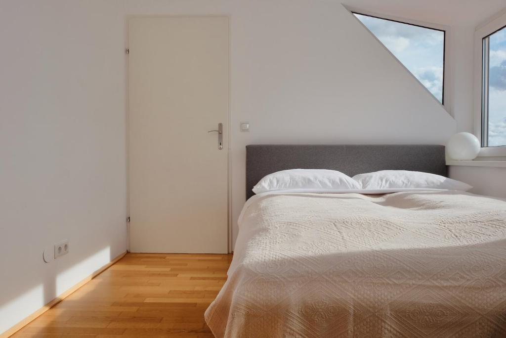 Triple A Apartments - 10