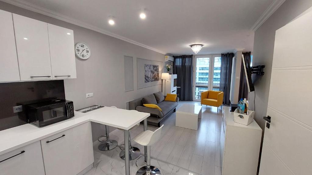 Elegancki apartament w sercu Warszawy - 4