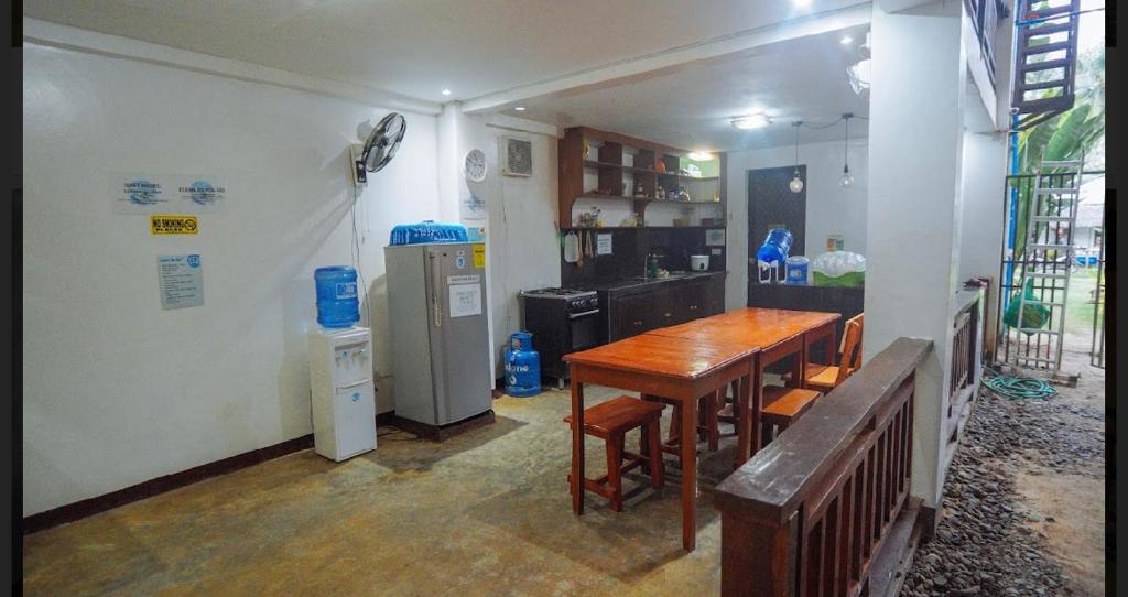Kuchyň nebo kuchyňský kout v ubytování Tres Islas Hostel