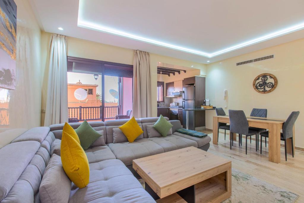 New! Appt City Garden, in Gueliz Near Carré Eden, Parking
