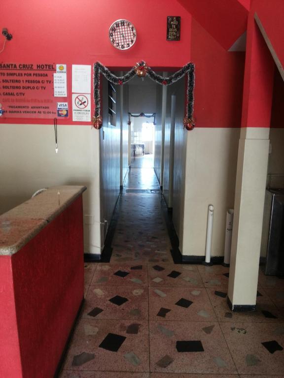  Santa Cruz Hotel