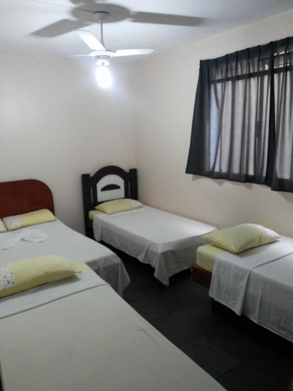  Santa Cruz Hotel