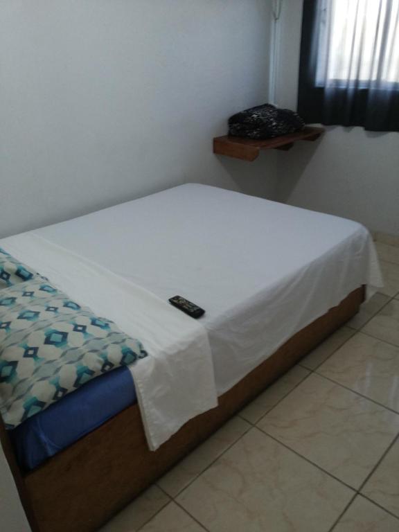  Santa Cruz Hotel