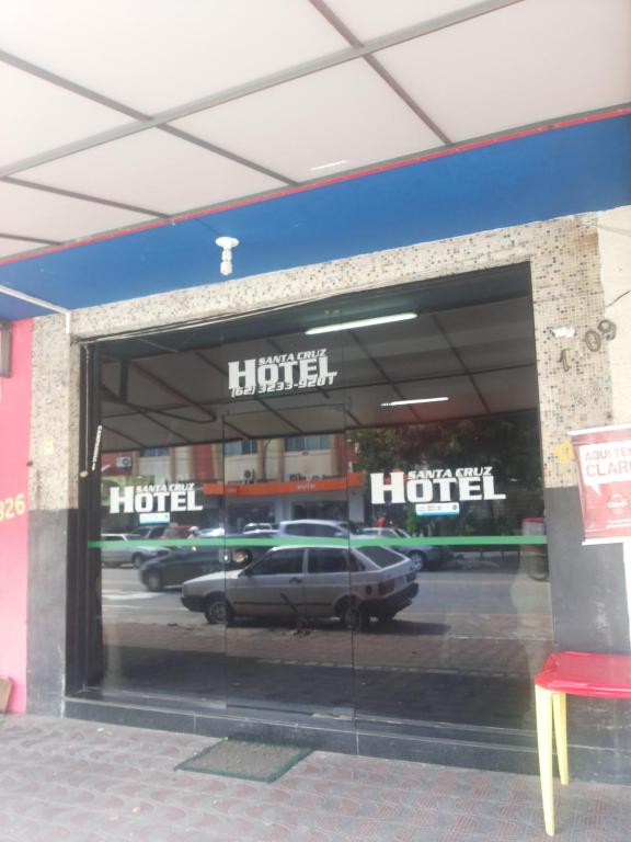  Santa Cruz Hotel