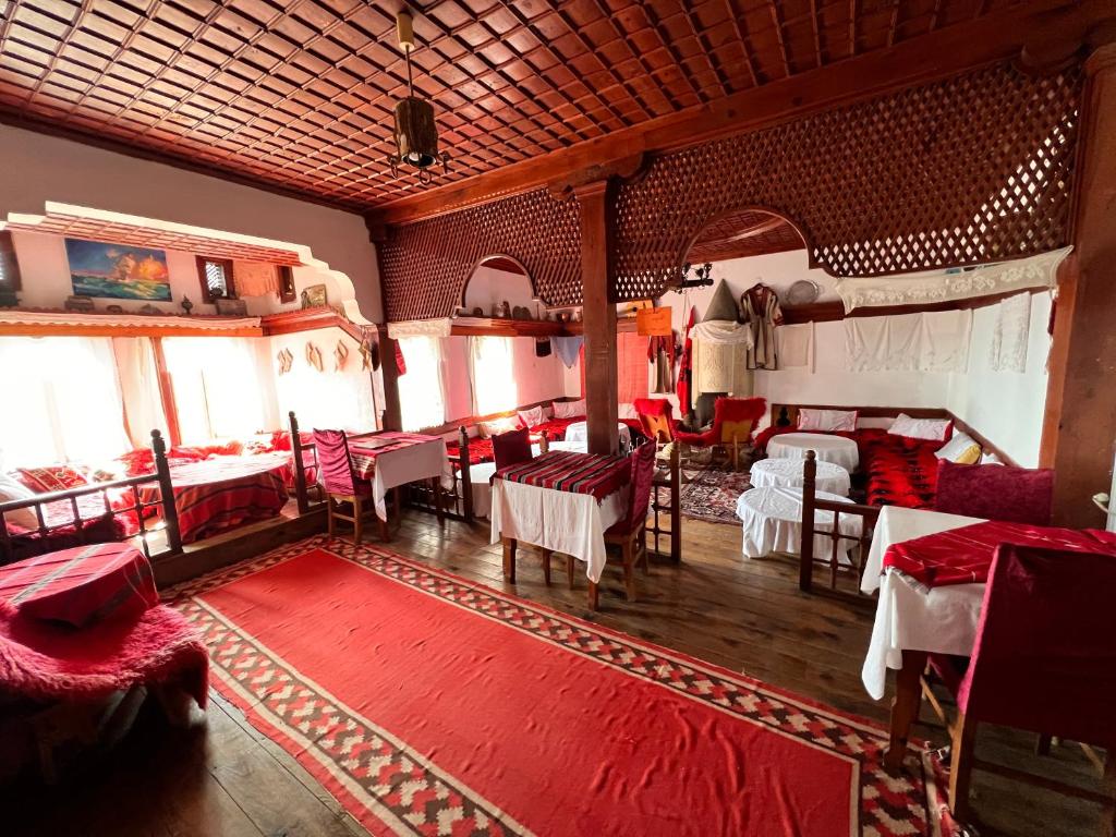 Rooms Merlika -Inside the Castle- - Image 6