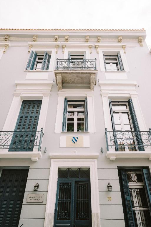 Neapolis 1897 Boutique Luxury Rooms - Resim 4