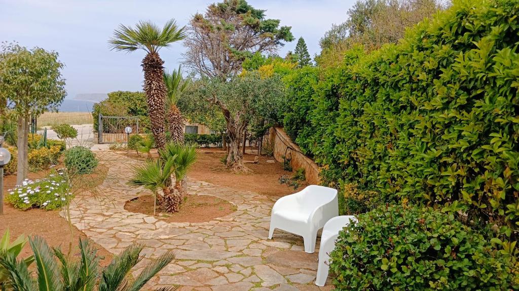 Ogród w obiekcie Casa VISTA MARE
