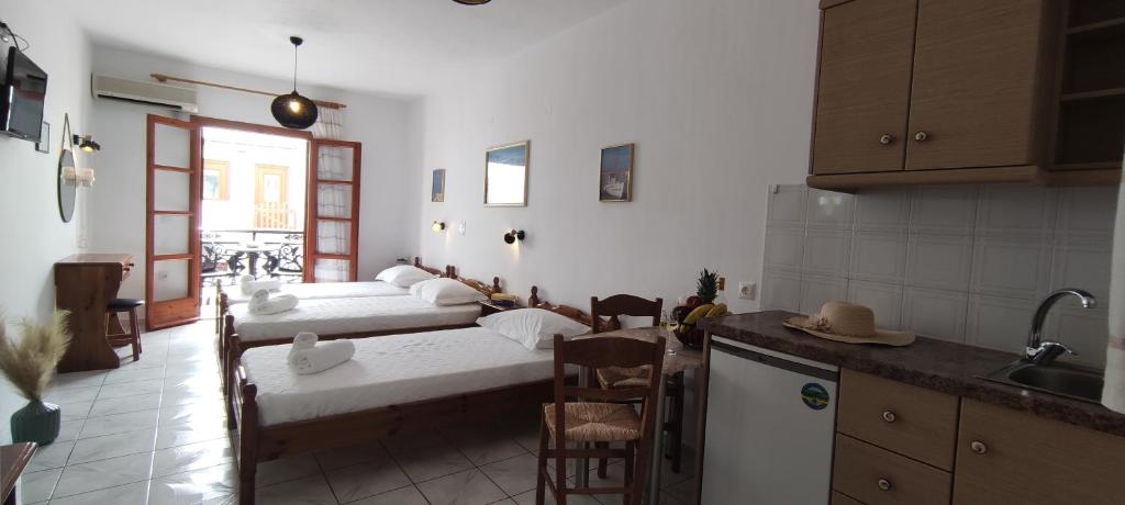 Kapetanos Rooms - 14