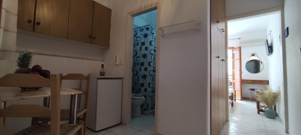 Kapetanos Rooms - 11