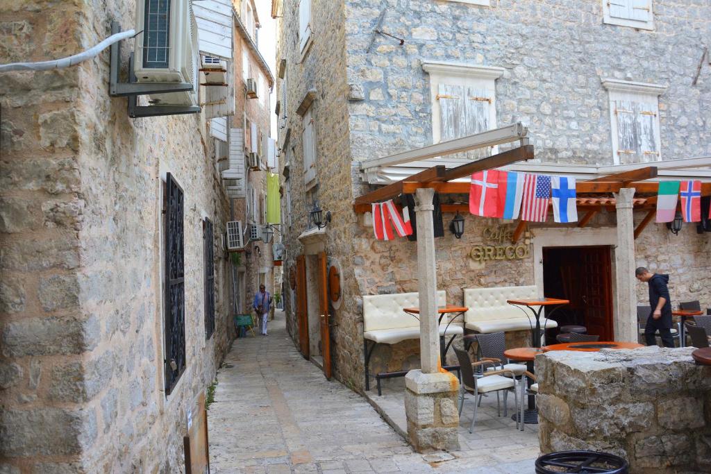 Montenegro Hostel B&B Budva