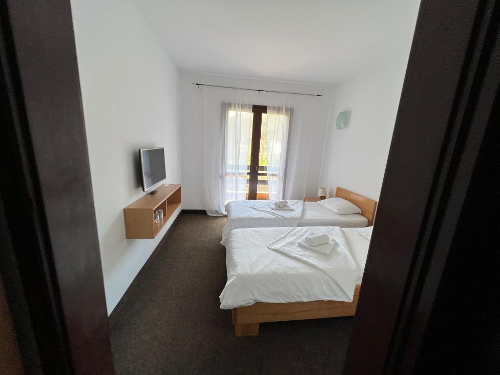Jazina Hotel - Twin Room With Balcony