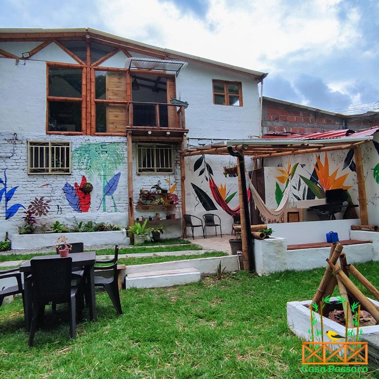 Un jardín fuera de Casa Passaro