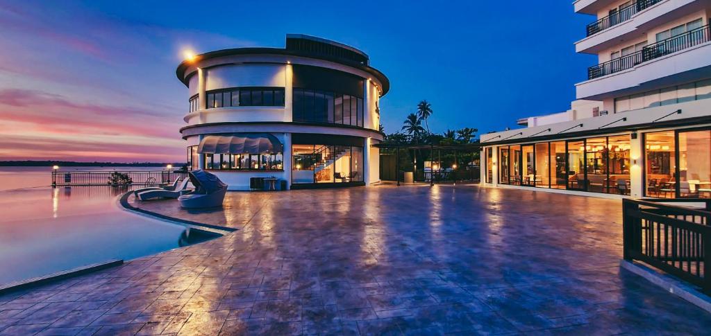 Bazén v ubytování BW Suite Belitung nebo v jeho okolí
