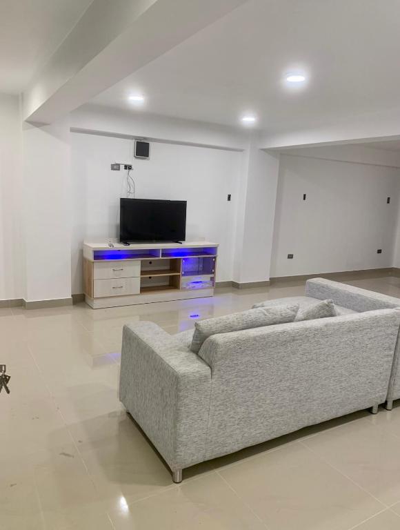 ALQUILER DE DEPARTAMENTO AMOBLADO X días, Huaraz (precios actualizados