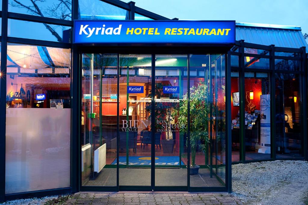 Restaurace v ubytování Kyriad Reims Est - Parc Expositions