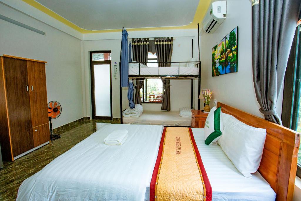 Green Riverside Cosy Home - 13