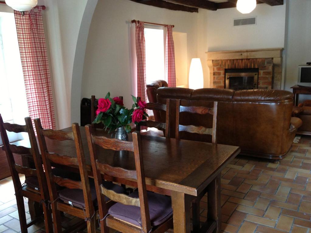Kuchyň nebo kuchyňský kout v ubytování La maison du fermier
