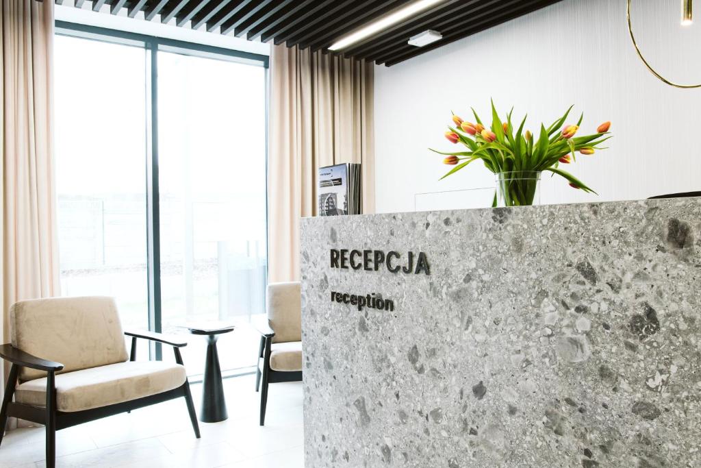 Symphony City Square Aparthotel - Resim 3