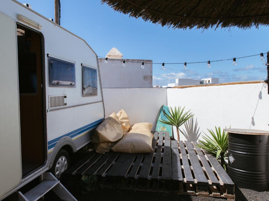 Balkón nebo terasa v ubytování Glamping Caravan Lanzarote