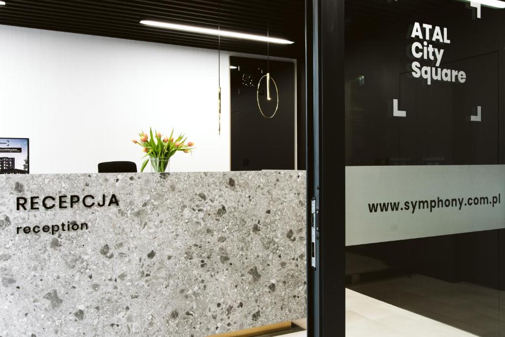 Symphony City Square Aparthotel - Resim 31