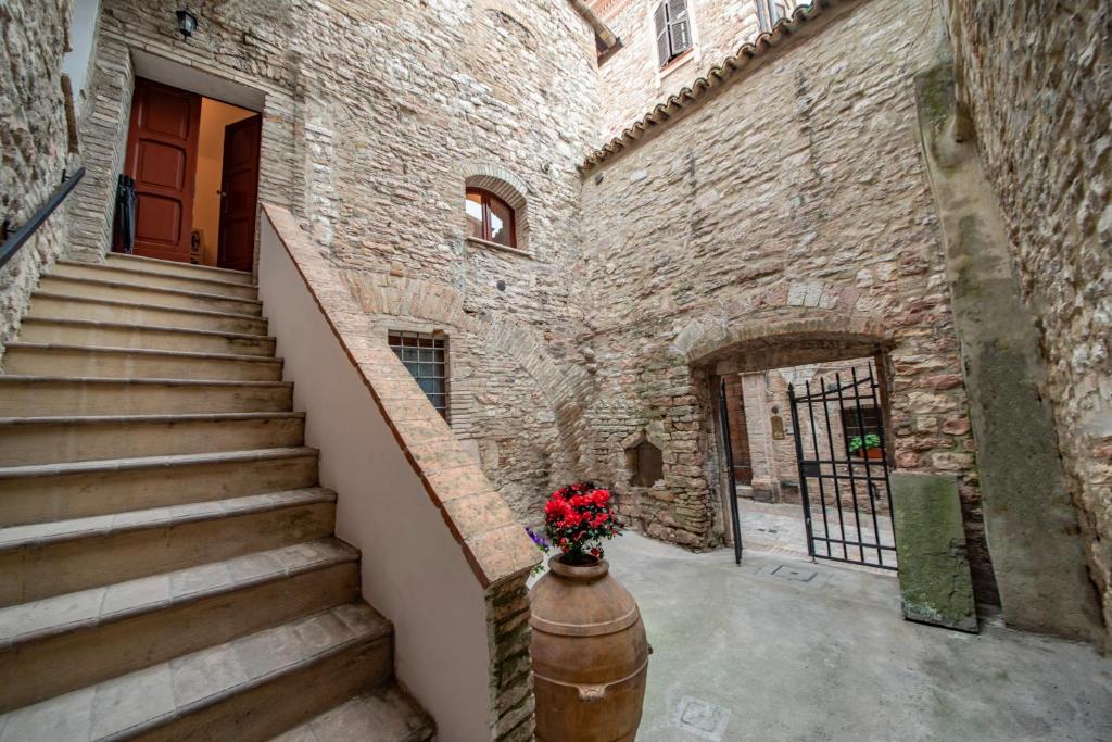 Saint Francis Apartment – Photos 1