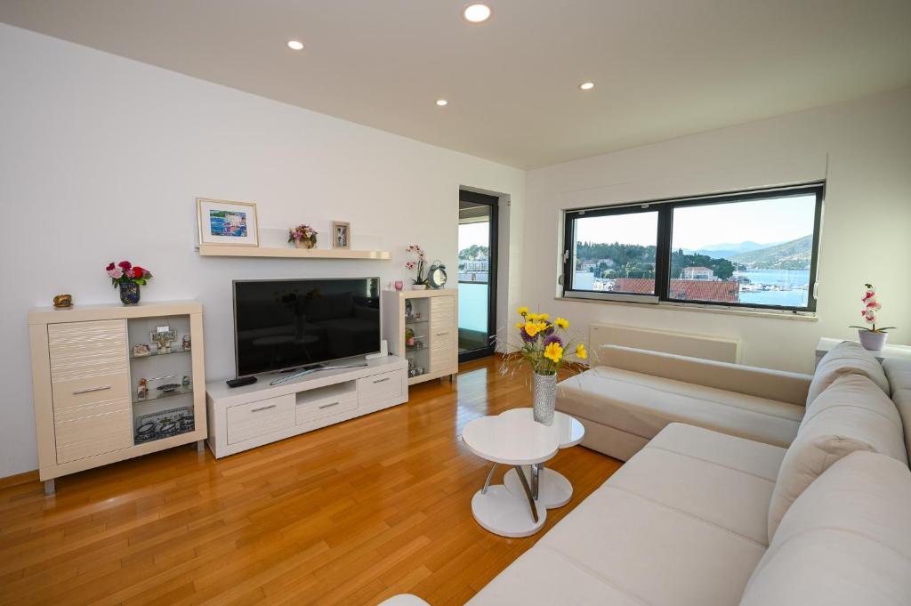Sea View Porto with secured free parking