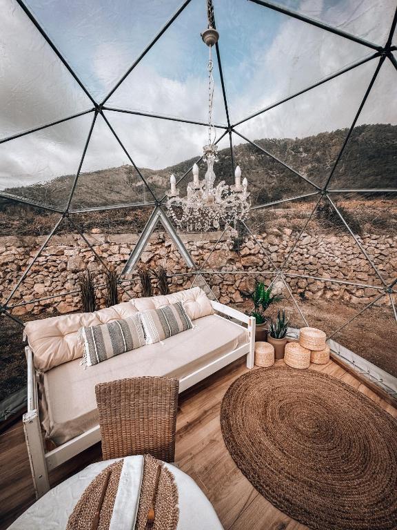 Suite con Burbuja, Canyelles – Updated 2023 Prices