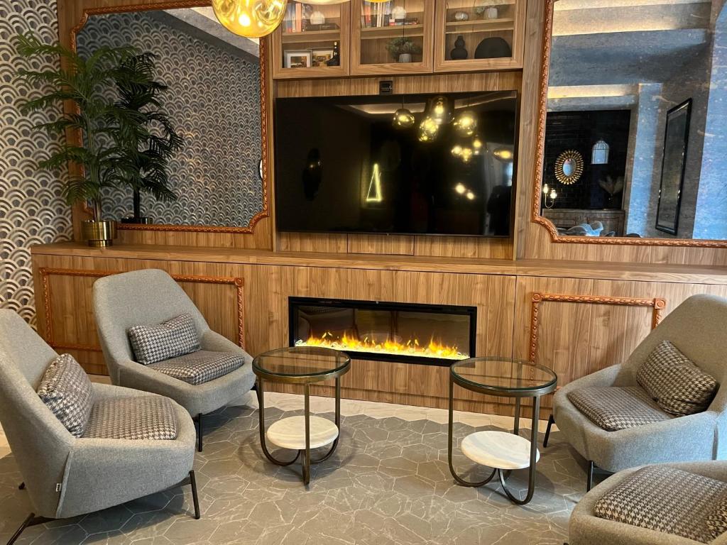 SH Ingles Boutique Hotel, Valencia – Updated 2023 Prices