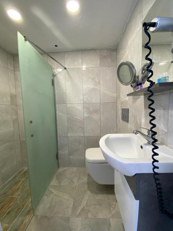 Gala Hotel Edirne with Free Parking - 9