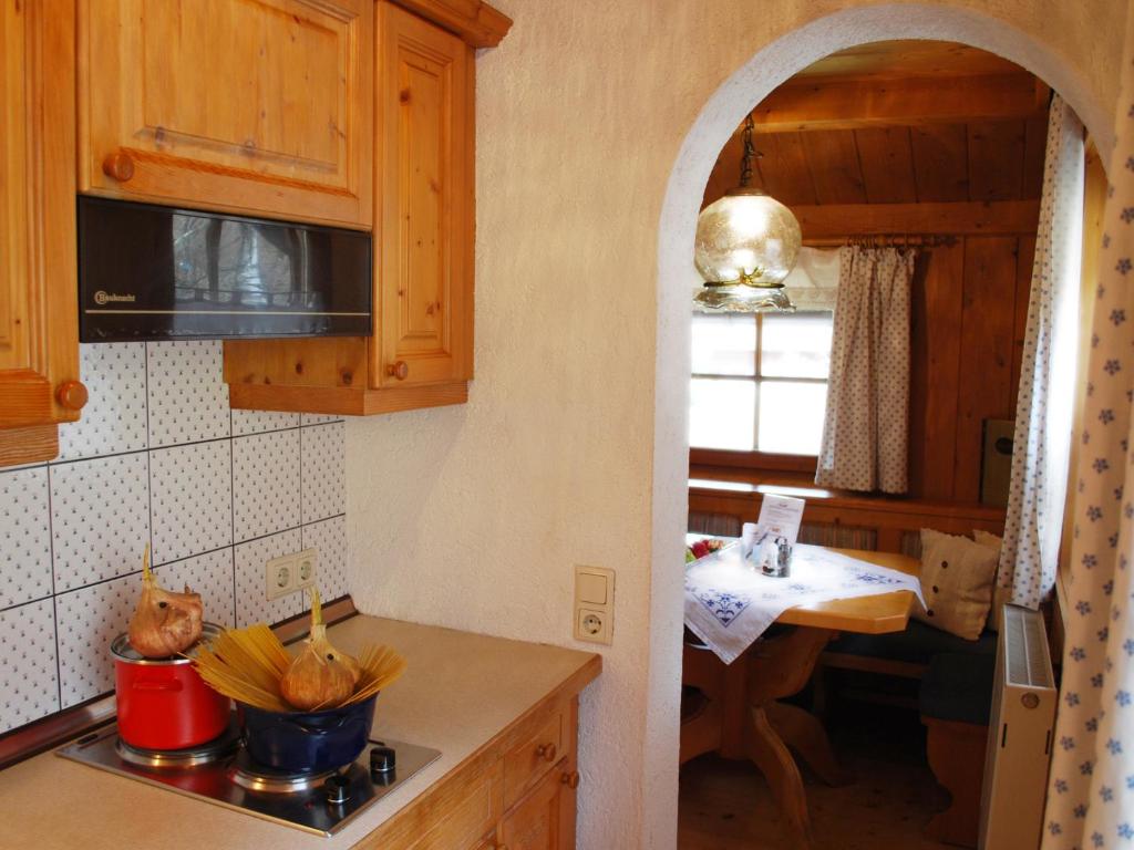 Kuchyň nebo kuchyňský kout v ubytování Haus Südblick