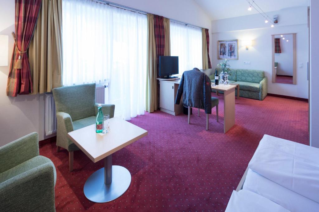 Hotel Sportalmmm, Hoch-Genuss - Estudio