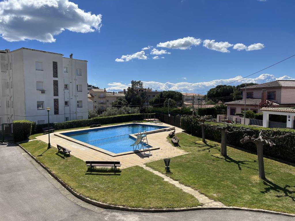Lisboa 4 - Piso con piscina comunitaria