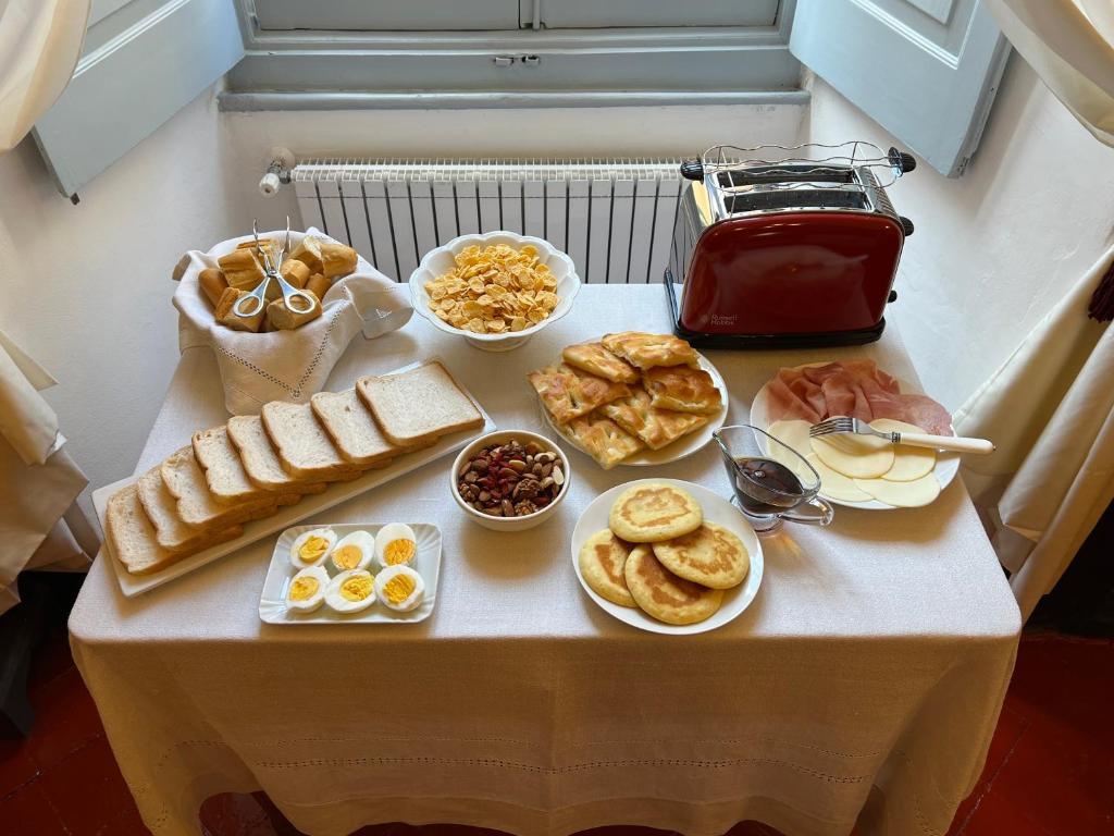 Jedlo v ubytovaní bed & breakfast alebo blízkom okolí