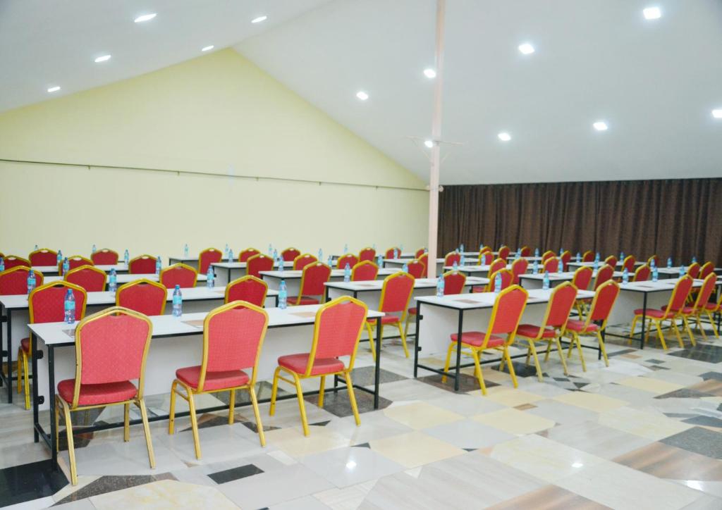 Konferenční prostory v ubytování Sunset Oak Hotel