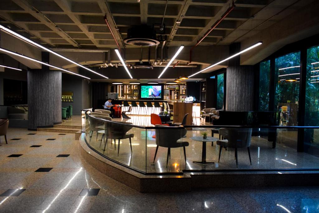 Hoteles de lujo en Caracas, mejor valorados 444866782